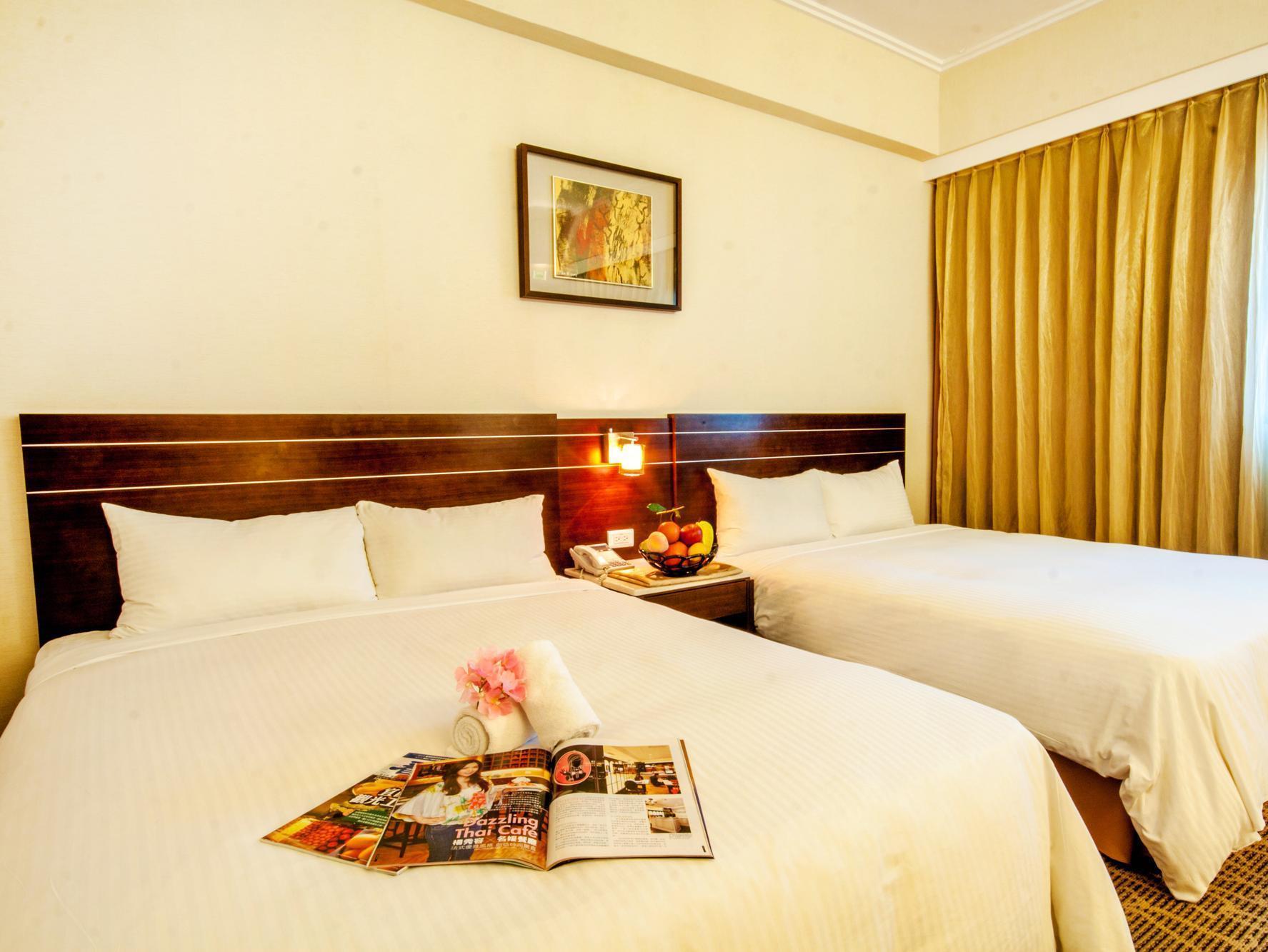 Young Soarlan Hotel - Tainan Dış mekan fotoğraf